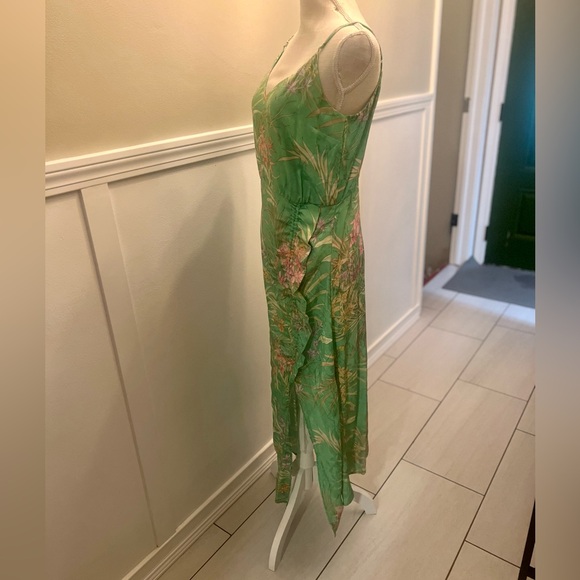 NWT Delfi Collection Frankie Green Floral Gathered Dress - M - Picture 4 of 6